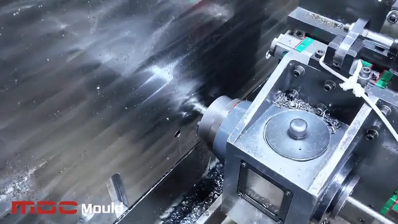 锌合金压铸模具定制：揭秘价格背后的关键因素**