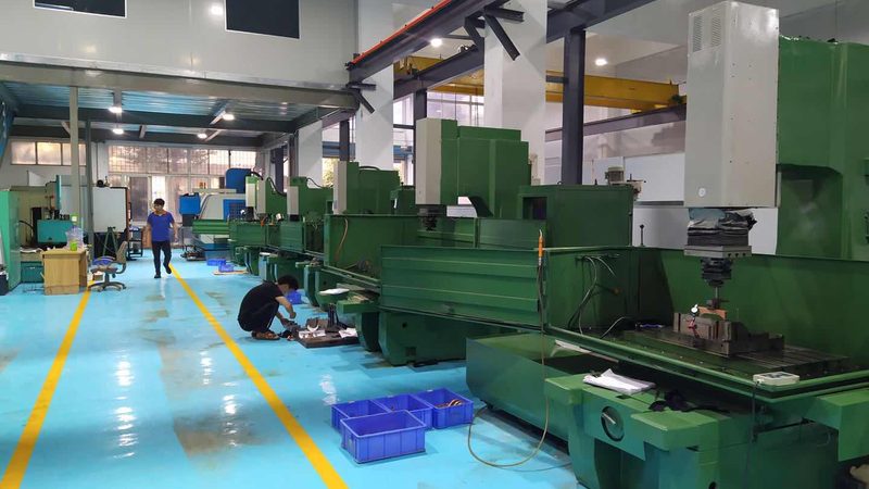 广州小型吸塑模具批发：揭秘其工艺与选型要点