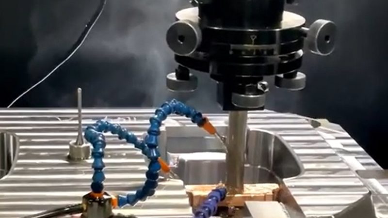 汽车模具供应商的交付困局：从试模失败到批量投产
